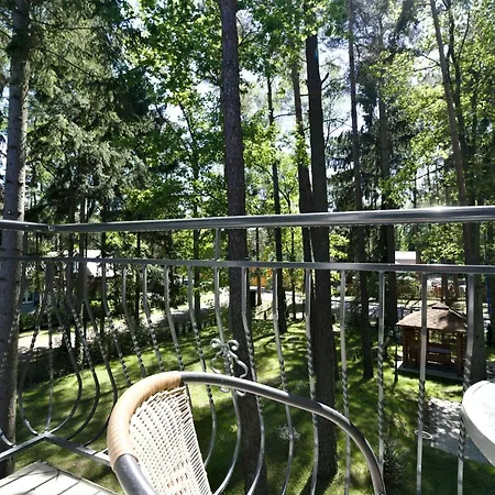 Lc & Lägenhet Pobierowo