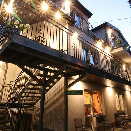Lc & Apartment *